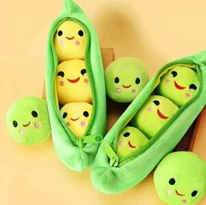 NEW Plushy 3 Peas In A Pod Trio SUPER CUTE! Zippered Stuffy Toy Plush Set